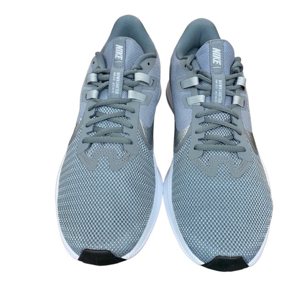Nike Downshifter 9 Running Cool Grey/Metallic Silver/Wolf Grey Shoe Size 11 Wmn - Picture 2 of 9